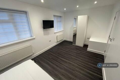 1st Floor Front Bedroom