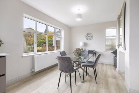 Dining-Area