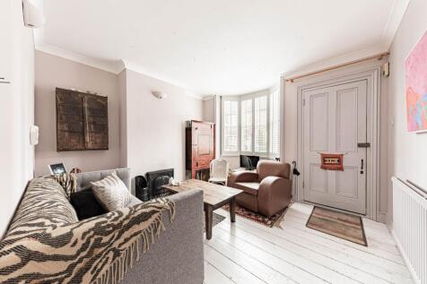 Living Room (1)