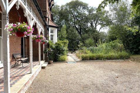 Property Image 43