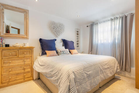 A40 - Flat 1 Heron Creek, Newton Ferrers - 250929