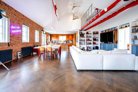 7 Old Library Apartments (17).jpg