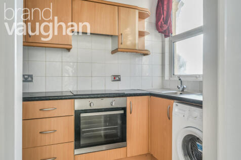 a7b7928e-fc77-4ea...