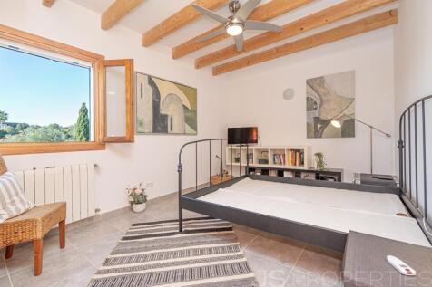 Dream Finca with Panoramic Views near Santa Margalida