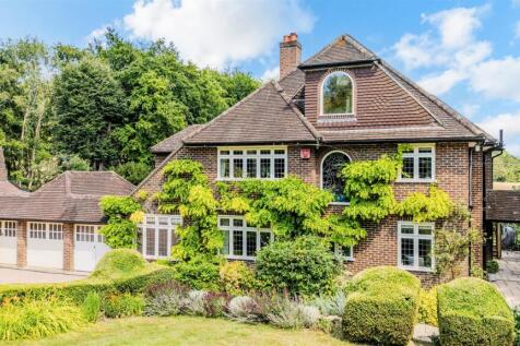 PEBBLECOMBE LEA DRONE (3).jpg