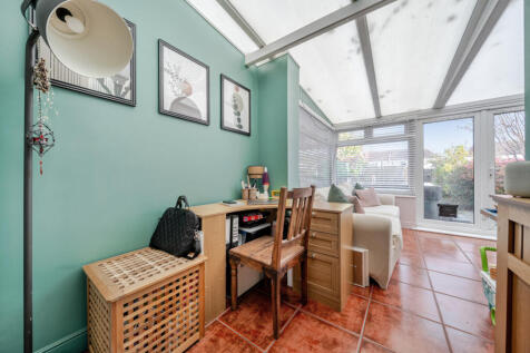 1380176-10-691201...