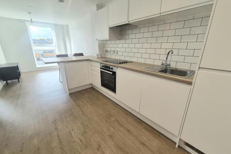 1 Bedroom Flat in HX1 5ES
