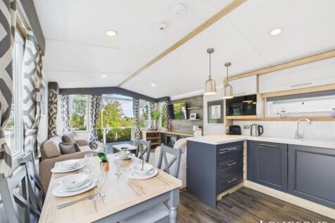 Cam02173g0 Pr0279 Still045