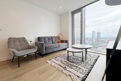 Let UK Home are delighte to offer this 1-bedroom apartment in Viadux development located in central Manchester. This property comprises a large bright open plan kitchen and living room, one double bed