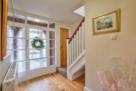 40 Peterdale (1).jpg