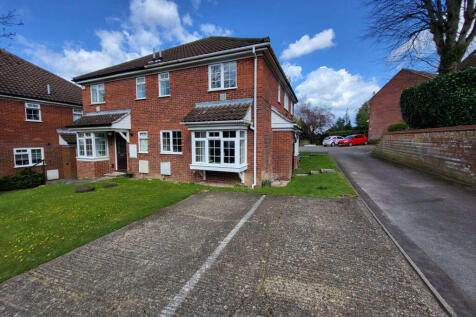 1 Bedroom Cluster House for Sale