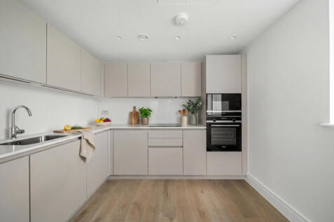 Empire House A305-04.jpg