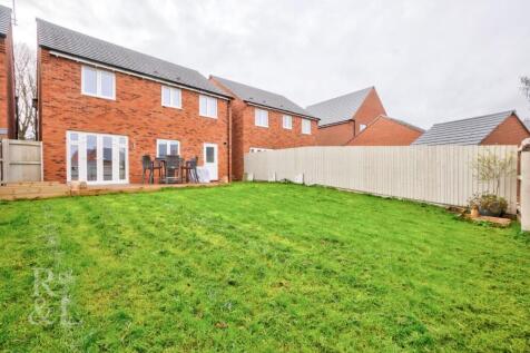 9 Ivatt Close (3).jpg