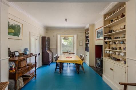 Undercliffe 1 Kitchen Dining Room-1.jpg