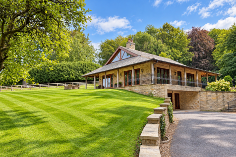 4 Bedroom Detached in HG5 9JS