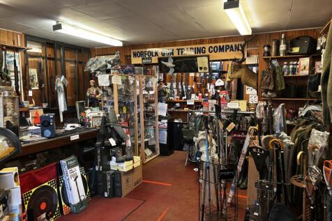 Ground floor commercial