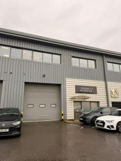 Distribution Warehouse to rent in knaresborough