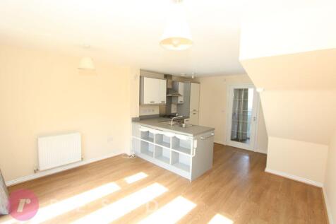 Lounge/Dining Area