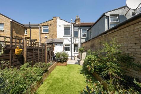Maynard Road, E17