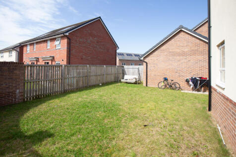 36 SCOTSMAN AVENUE-19