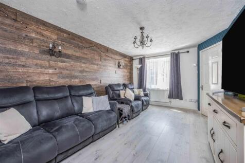 20 Milebush Road, Southsea-Small-PorticoMarketing-