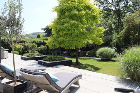 TERRACE AND GARDE...