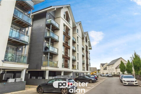 1 Bedroom Flat in SA1 7FG