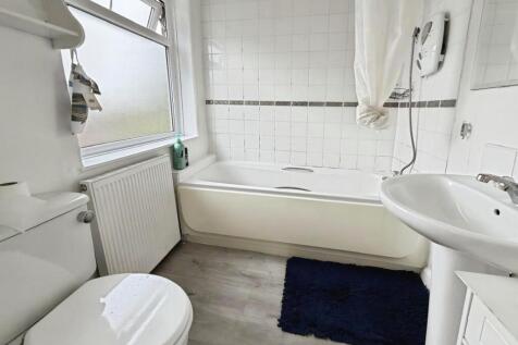 48561292-WhatsApp 20Image 202025-10-13 20at 2015.0