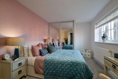 St George's Place - The Wrentham Number 47 - Principal