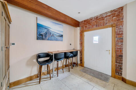 1348133-5-68bffc5...