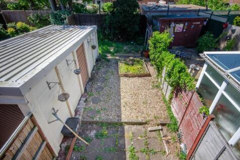 Rear garden view.jpg