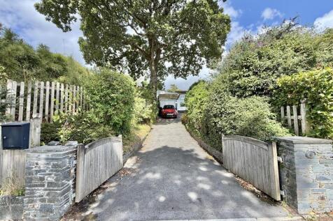 Gated Driveway