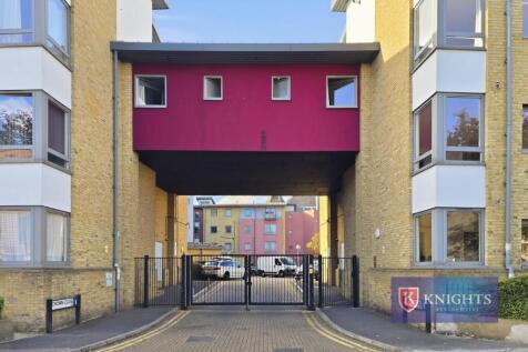 Property Image 8
