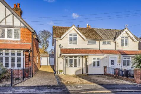 28 Silvester Road, Cowplain-PorticoMarketing-SoldB