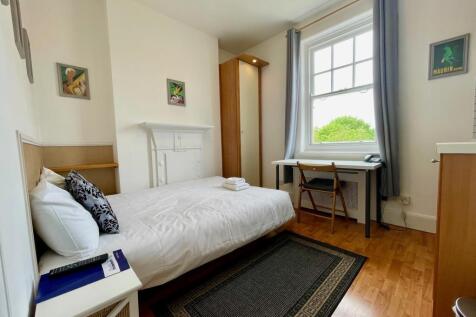 Studio to rent