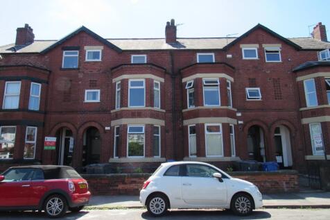 Well presented studio flat located within minutes walk of West Didsbury Village, Tram Stop and local bus routes. Accommodation comprises of lounge/bedroom with separate kitchen and modern bathroom. V
