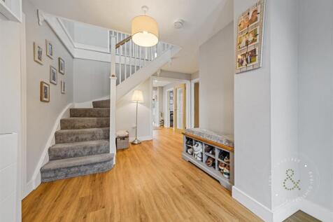 Baynton-Close-15.jpg