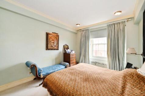 Master bedroom.jpeg