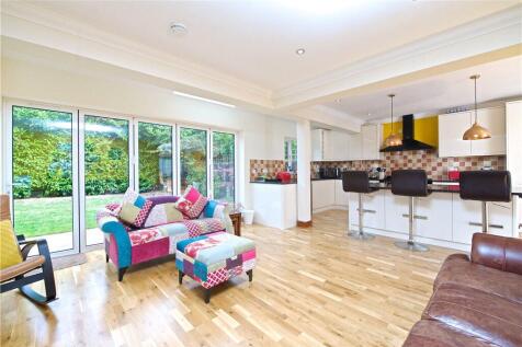 Kitchen/Family Area