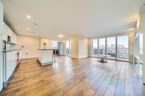 A well-proportioned three-bedroom, two-bathroom apartment extending to approximately 1,100 sq ft, positioned on the sixth floor and benefitting from breathtaking views of the London Skyline.