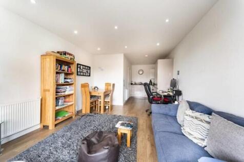 Living room 2