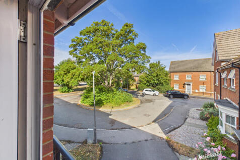 CAM03852G0-PR0773-STILL010