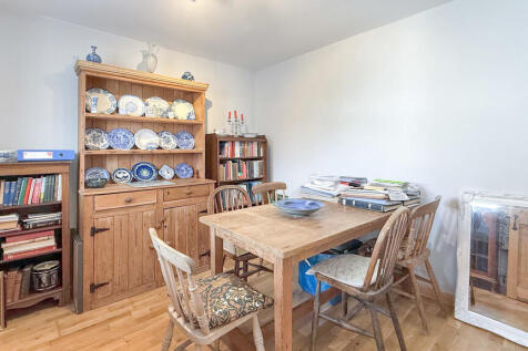 Bedroom/reception...