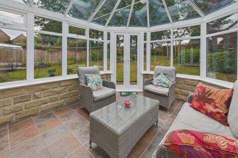 CAM04273G0-PR0195...