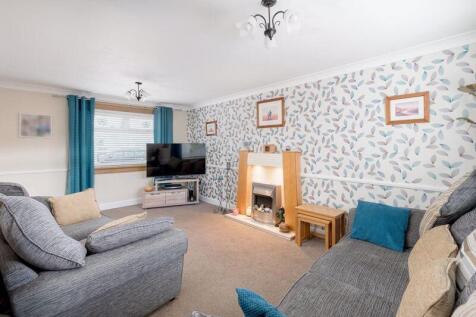 3 bed, 1 bath Terraced in Leeds - Photo 4