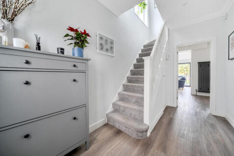 1401981-2-6977a35...