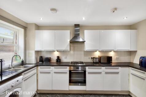 Reception/Kitchen