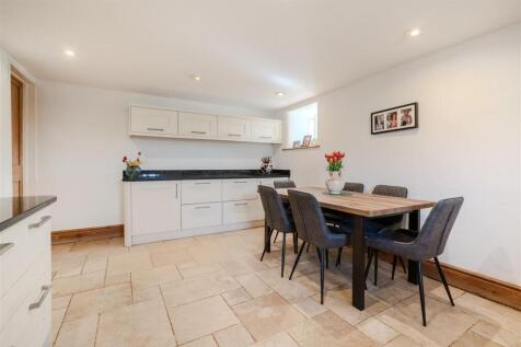 Kitchen - Diner-2.jpg