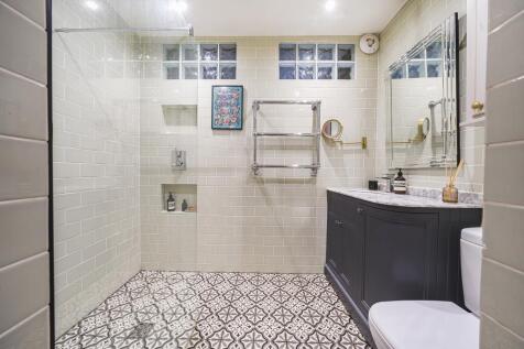Ground Floor Showerroom