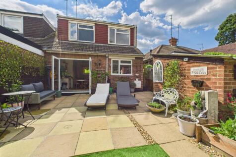 3. CAM04922G0-PR0020-STILL022